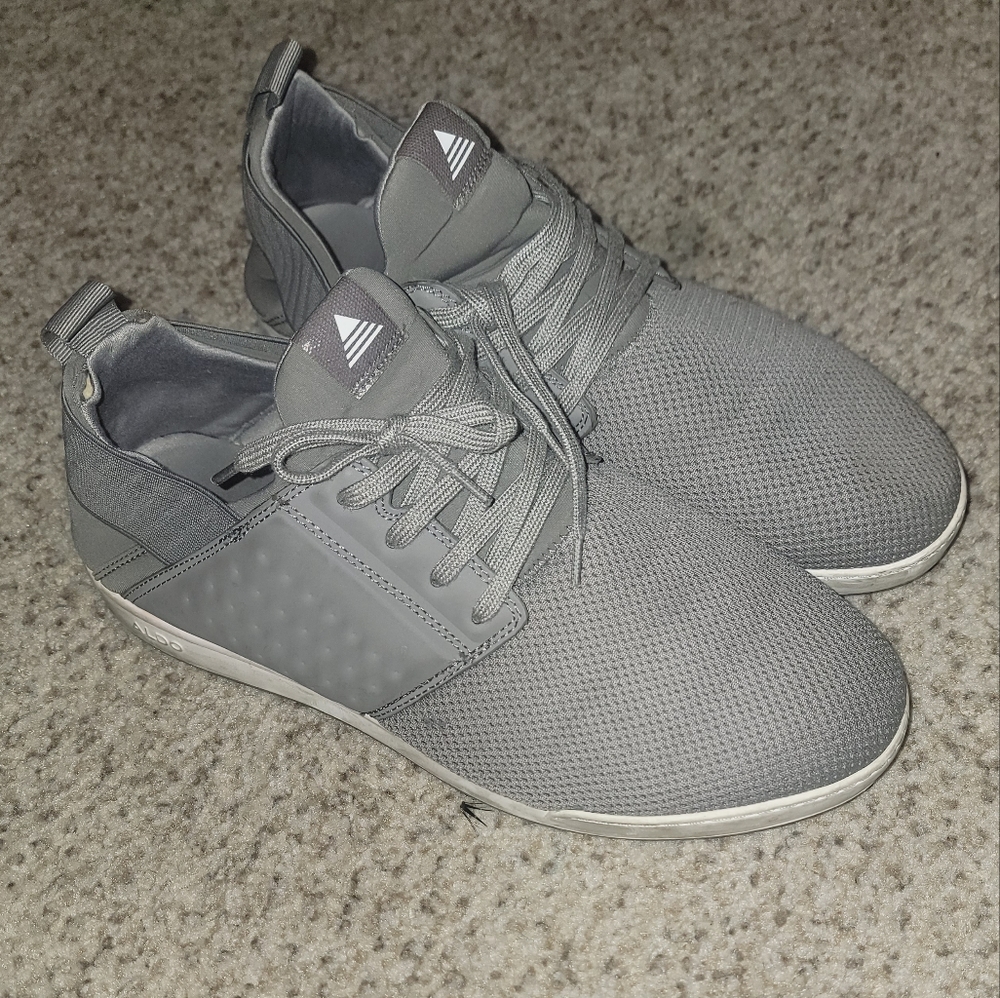 Lightweight Comfortable Aldo - image 6